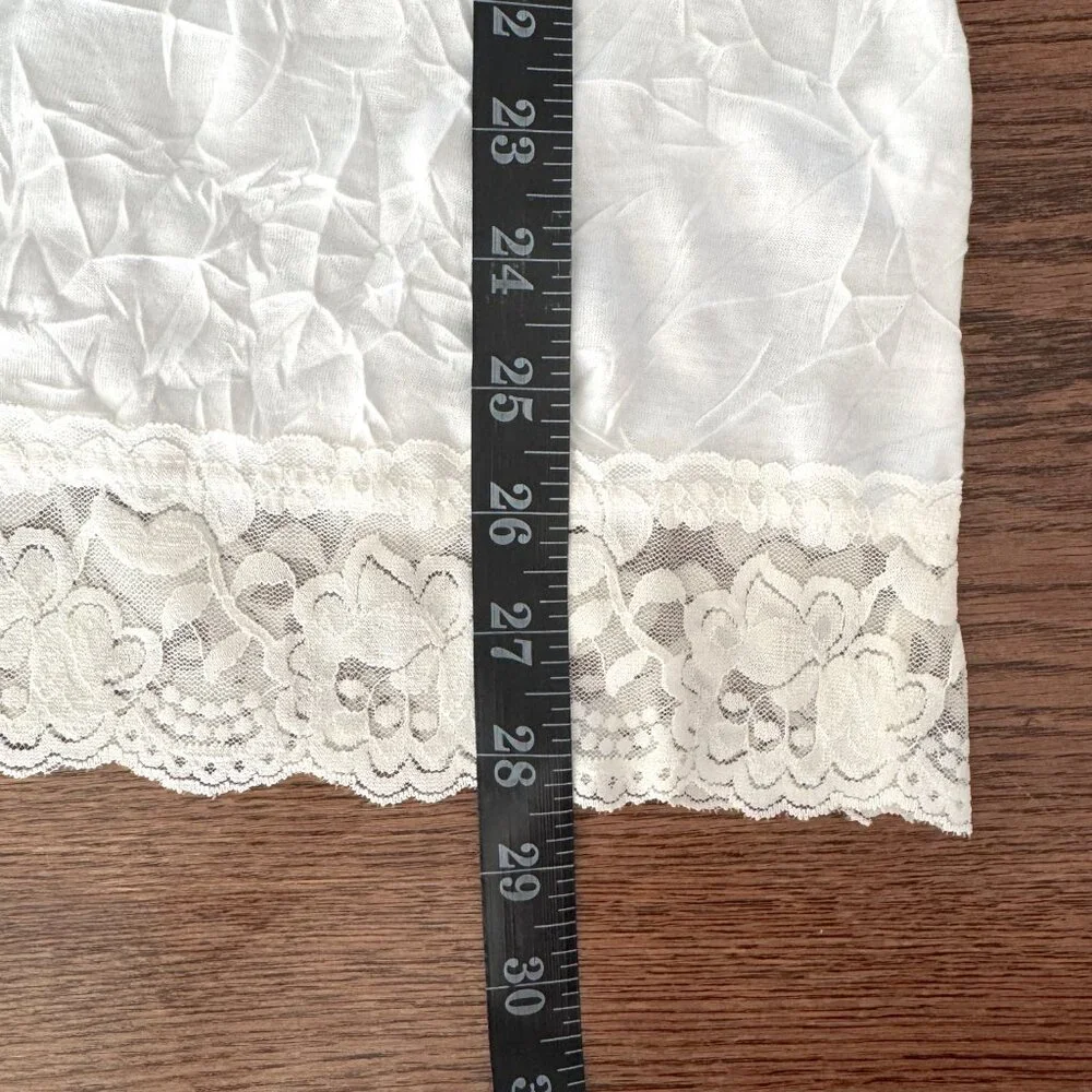 Maurices Plus Size 2X WHITE Stretchy Crinkle Lace Cami - Picture 5 of 11